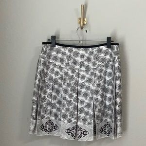 White House Black Market Skirt
